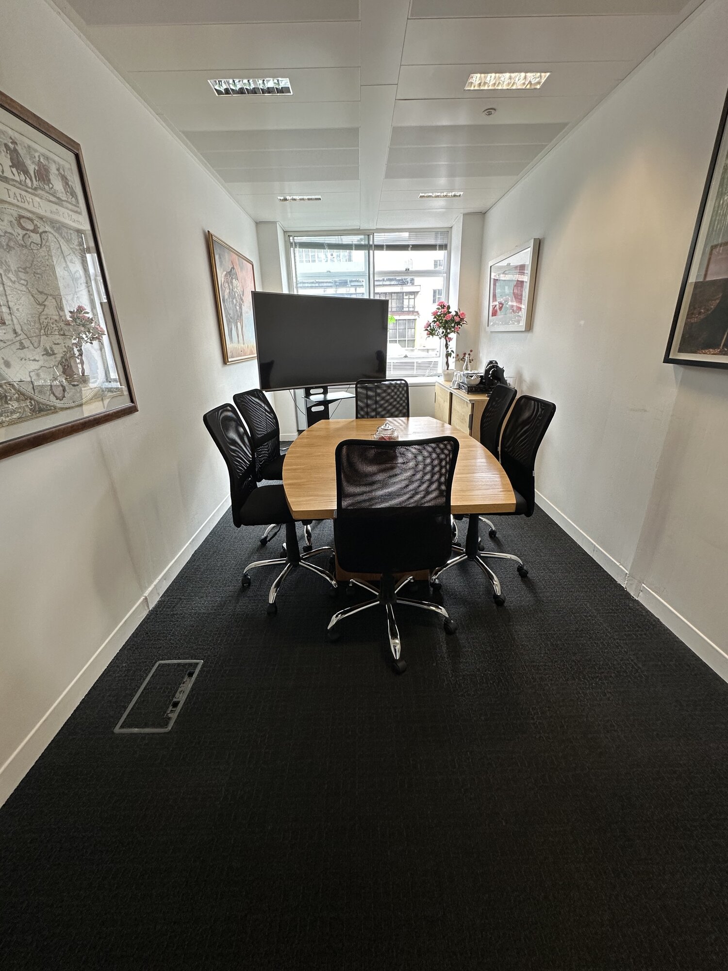 Meeting Room 2 at 33 Cavendish Square
