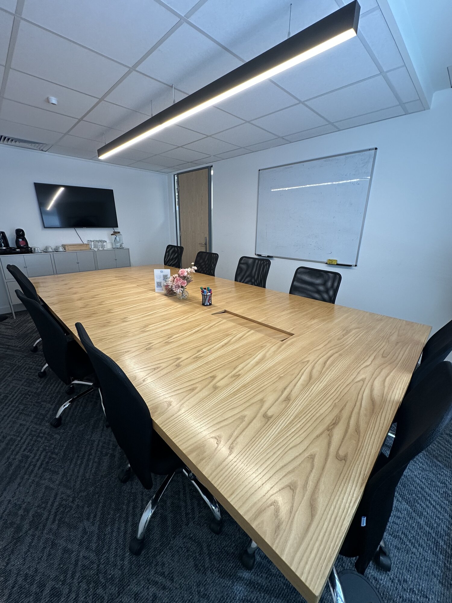 Meeting Room 3 at 33 Cavendish Square, view 2